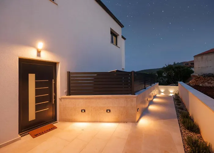 Sunset Ii With Private Pool And Beautiful Sea View * ורבניק
