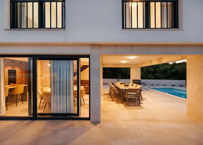 Sunset Ii With Private Pool And Beautiful Sea View ורבניק