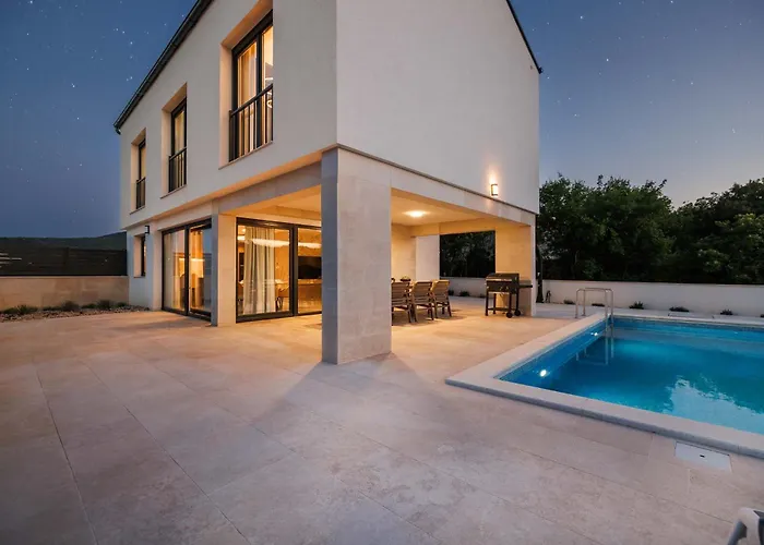 Sunset Ii With Private Pool And Beautiful Sea View וילה ורבניק